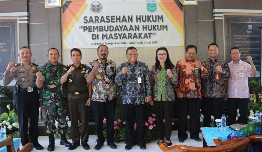 https://alfanumerik-lab.com/ky_web_2024/download_file?path=picture/d5c1f-integritas-hakim-dan-kepercayaan-publik-terhadap-hakim-meningkat.jpg